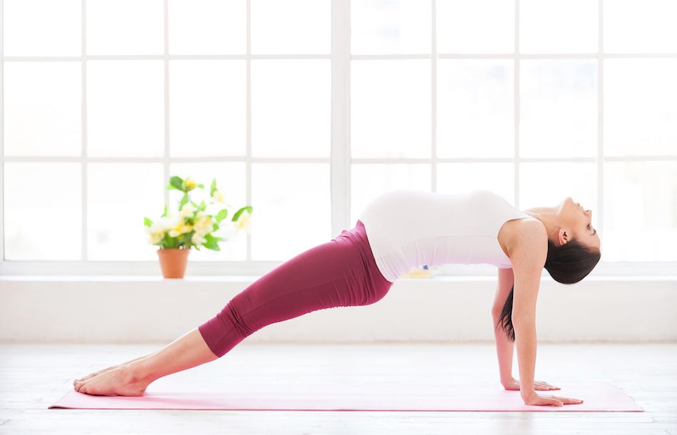 Tư Thế Cây Cầu Biến Thể (Bridge Pose – Setu Bandhasana)