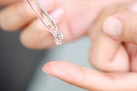 Cách sử dụng serum trị mụn cho bà bầu an toàn