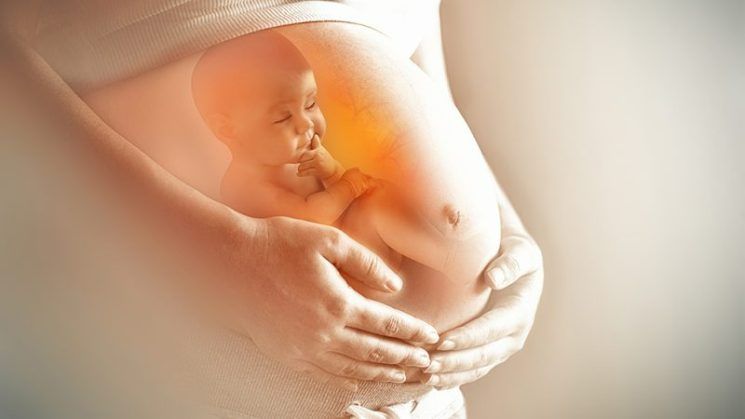 Chăm sóc sức khỏe mẹ bầu sau khi chuyển phôi IVF