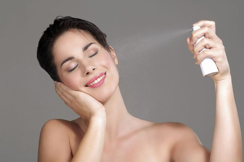 Lợi ích của xịt khoáng đối với mẹ bầu